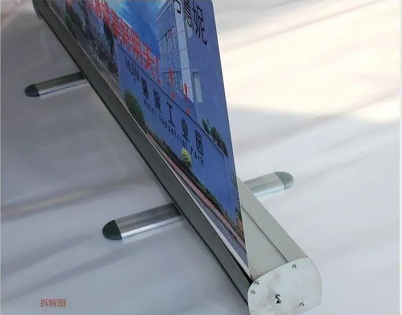 易拉宝和X展架有什么区别？易拉宝和X展架还能这样做？2