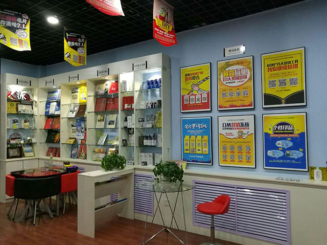 多宝体育- 多宝体育官方网站- 多宝体育APP下载 DUOBAO SPORTS胖东来官网已恢复本月销售额已接近10亿元；小米高管辟谣“退订会造成小米汽车崩塌”传闻；今麦郎董事长回应为娃哈哈代工丨邦早报